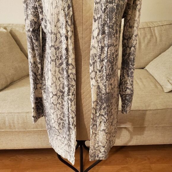 Socialite Waffle Knit Cardigan sz XS - Picture 6 of 11